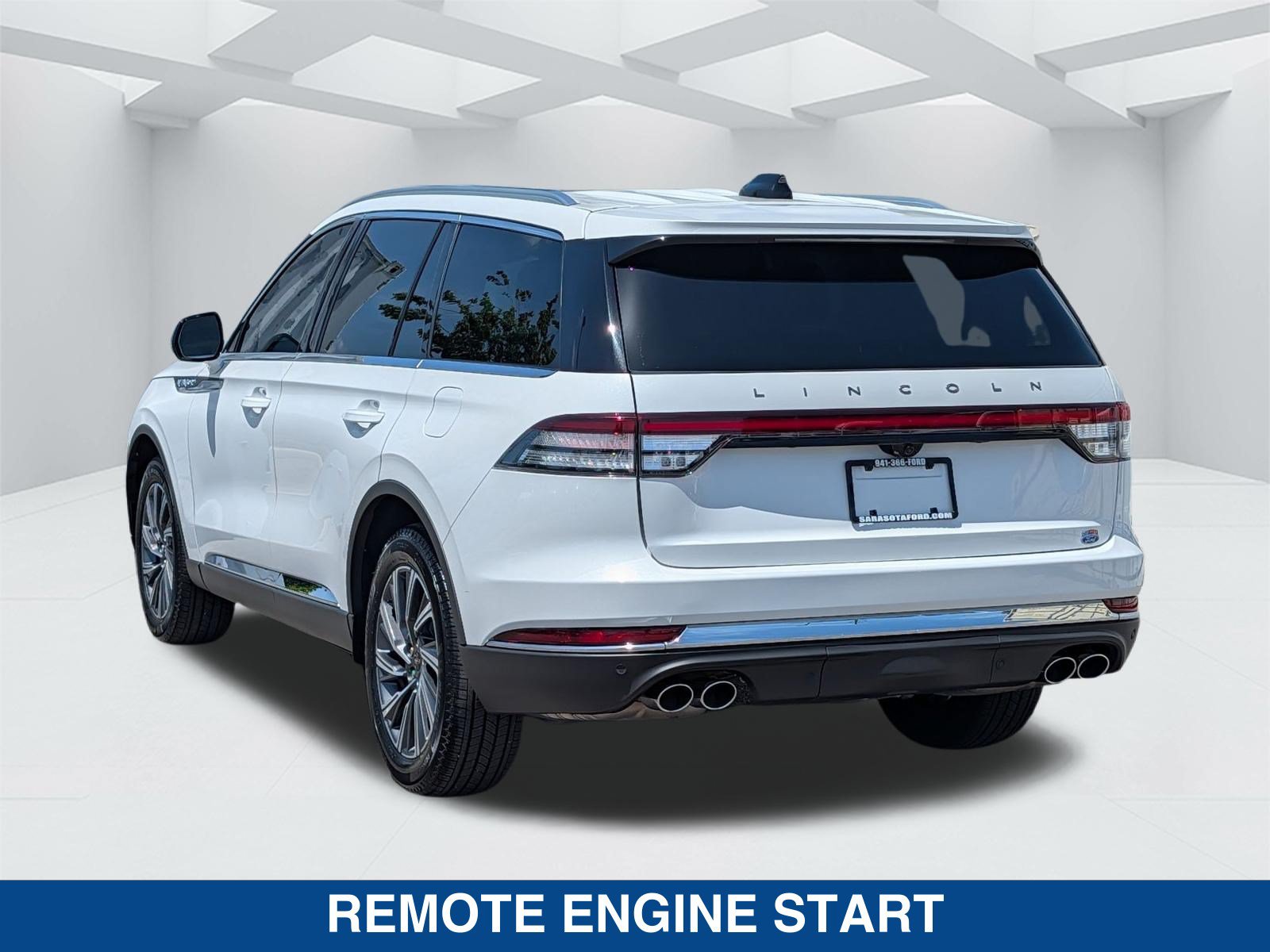 Used 2025 Lincoln Aviator AWD w/ Equipment Group 101A image 7