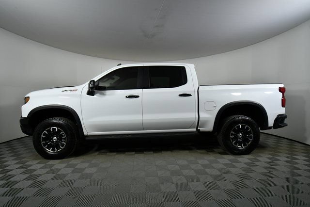 Used 2025 Chevrolet Silverado 1500 ZR2 w/ Technology Package AWD/4WD image 16