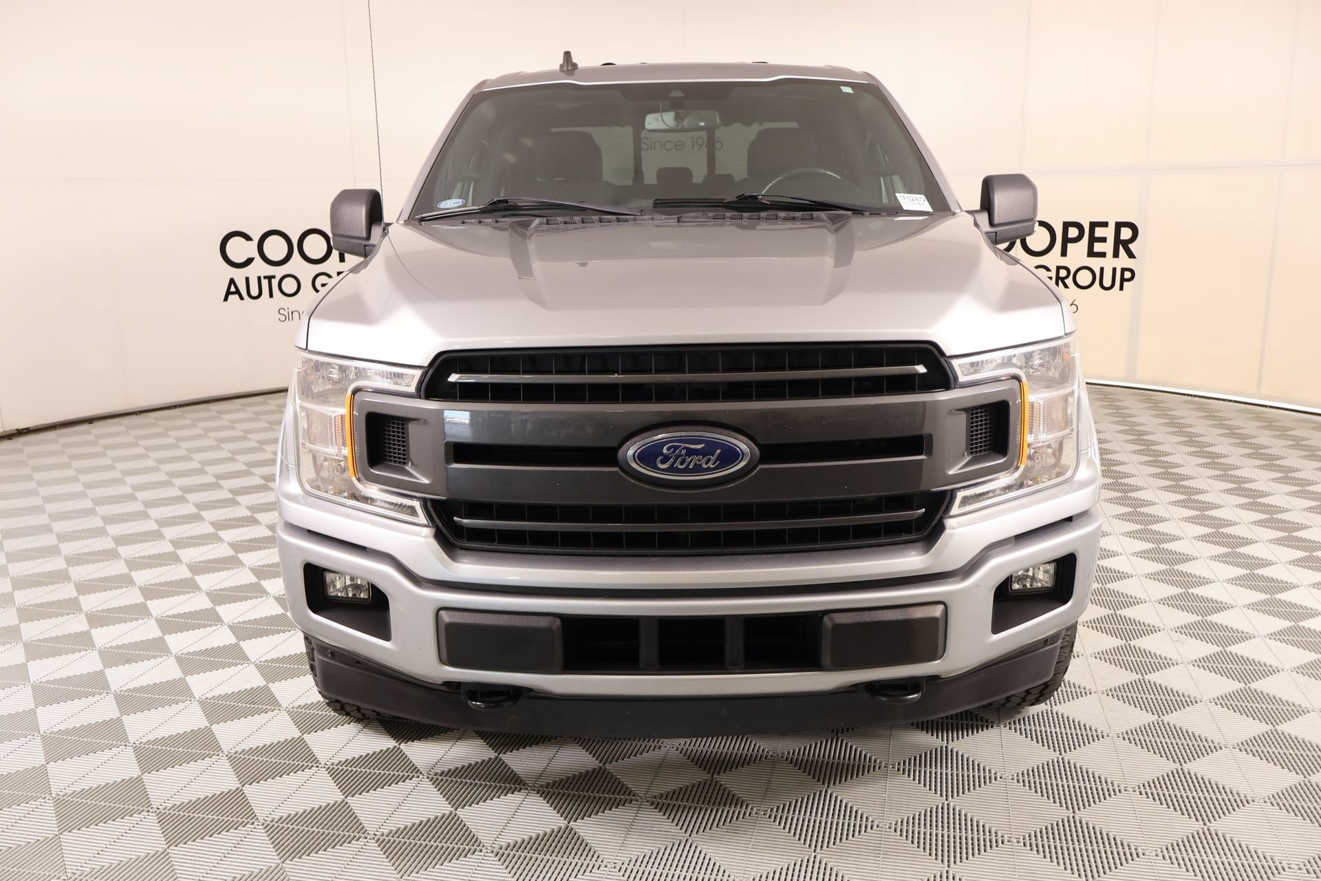 Used 2020 Ford F150 XLT w/ Equipment Group 302A Luxury AWD/4WD image 11