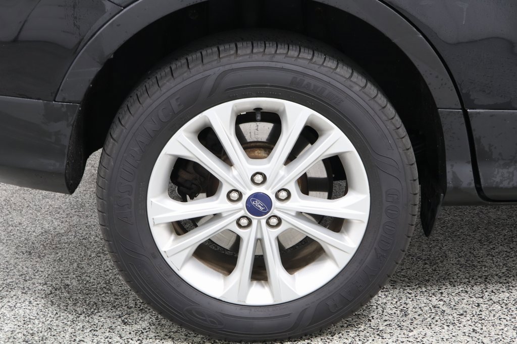 Used 2018 Ford Escape SEL w/ Canadian Touring Package image 37