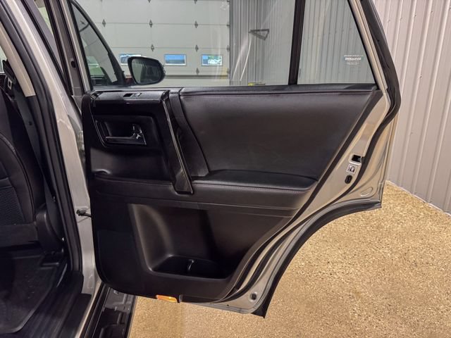 Used 2014 Toyota 4Runner Trail Premium AWD/4WD image 27