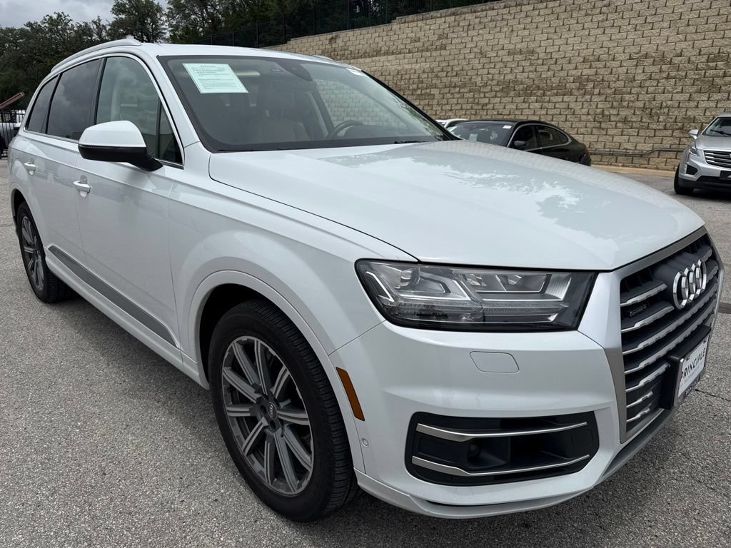 Used 2019 Audi Q7 3.0T Prestige AWD/4WD image 3