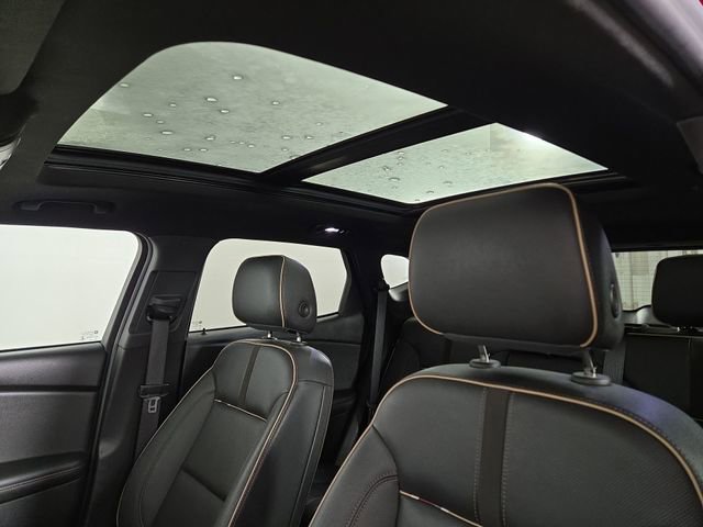 Used 2023 Chevrolet Blazer Premier image 32