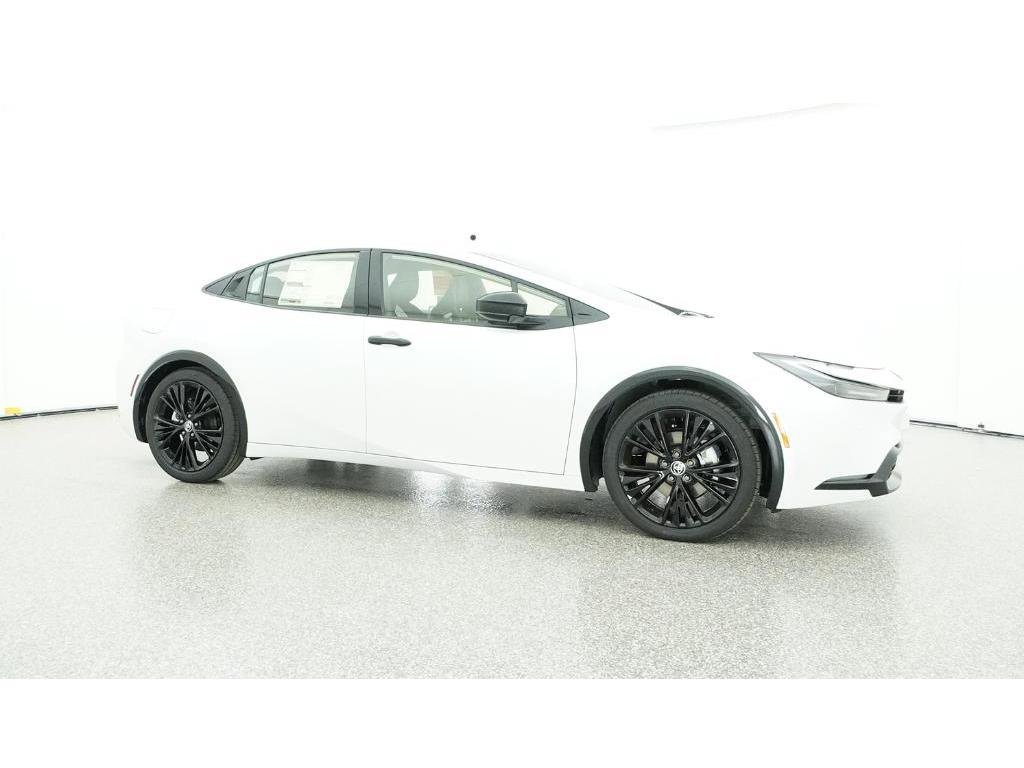 Used 2026 Toyota Prius Plug-In Hybrid FWD image 28