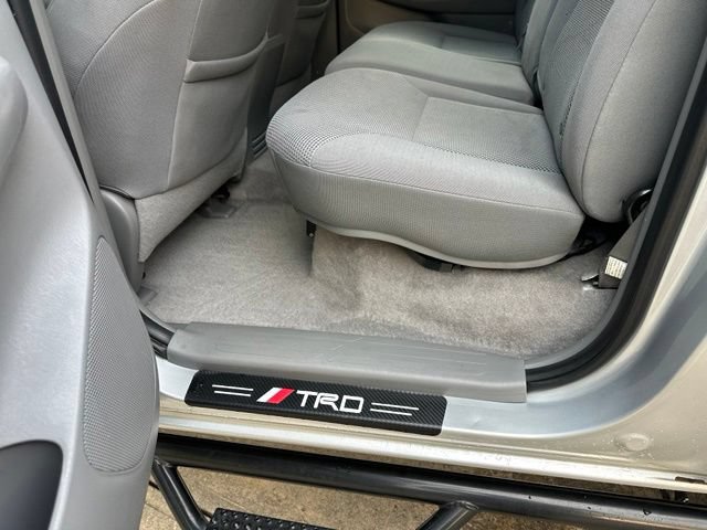 Used 2009 Toyota Tacoma PreRunner w/ TRD Sport Pkg RWD image 17