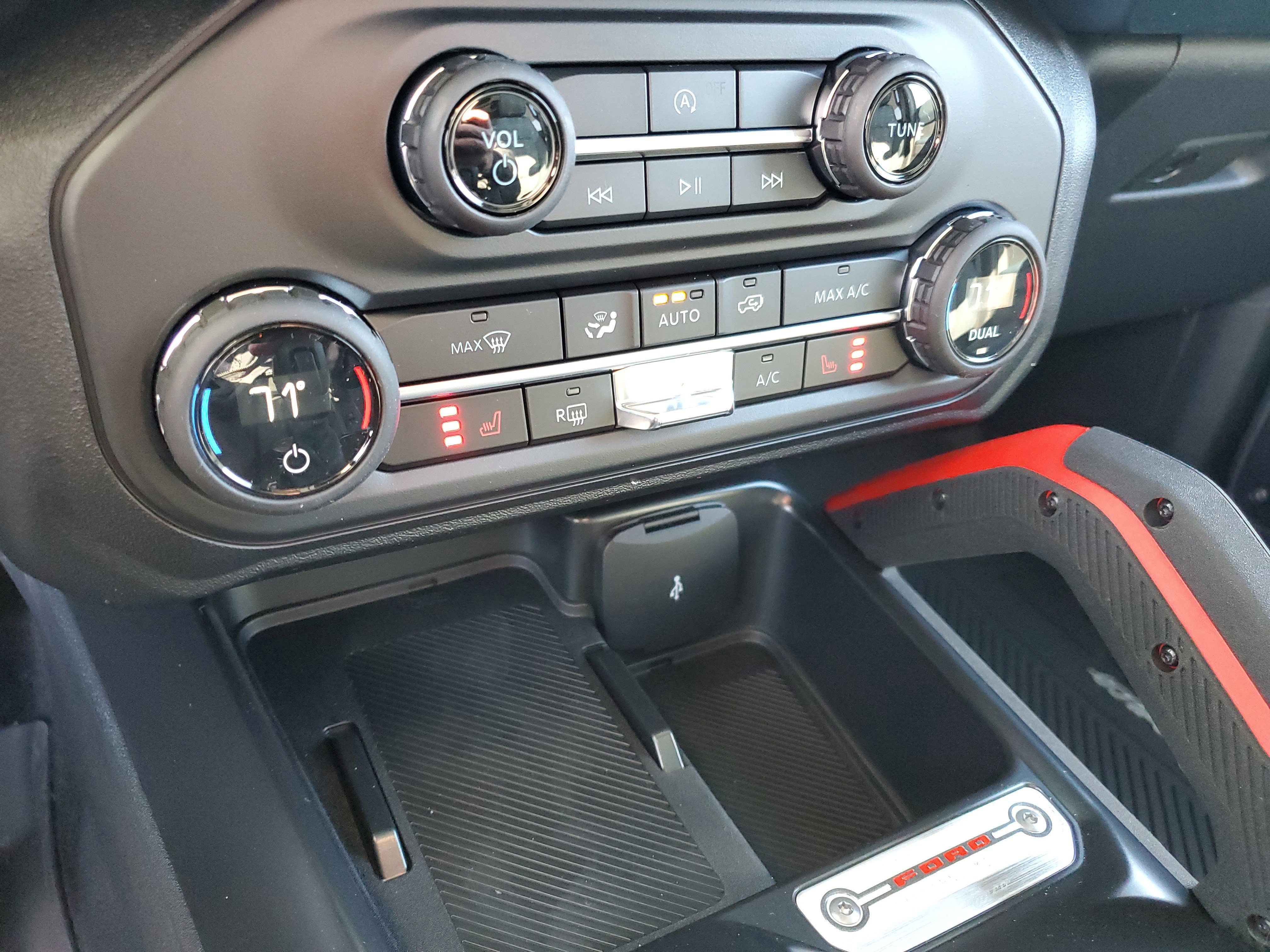 New 2026 Ford Bronco Heritage Edition image 28