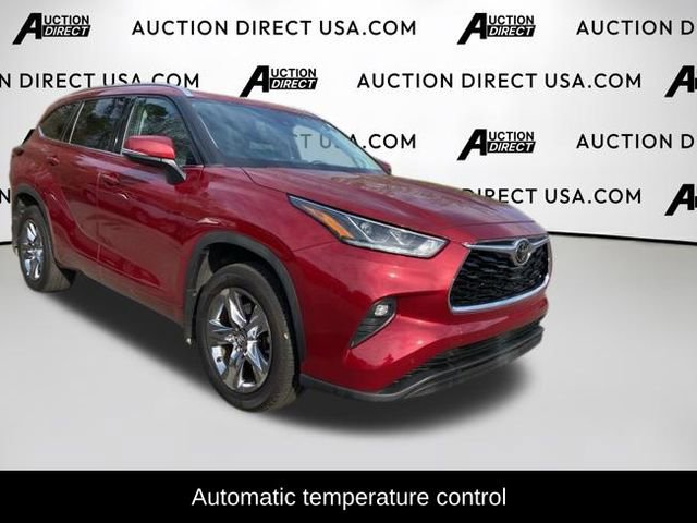 Used 2020 Toyota Highlander Limited image 3