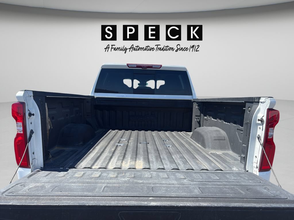 Used 2024 Chevrolet Silverado 3500 High Country w/ High Country Premium Package AWD/4WD image 15