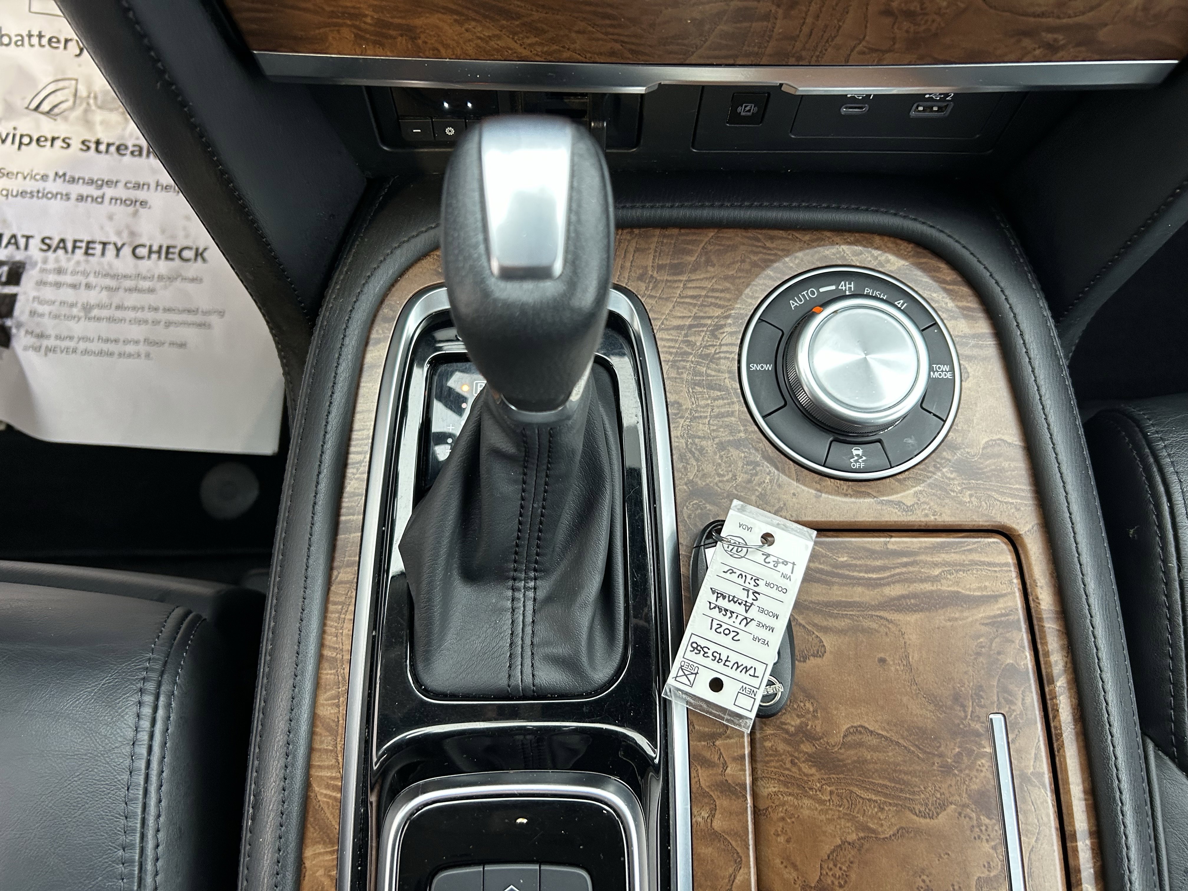 Used 2021 Nissan Armada SL w/ Captain's Chairs Package image 32