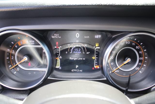 Used 2022 Jeep Gladiator Sport AWD/4WD image 23