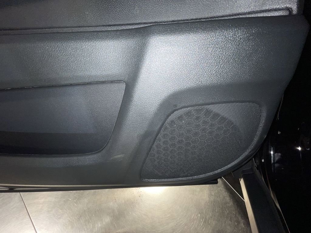 Certified 2024 Honda Passport Black Edition image 17