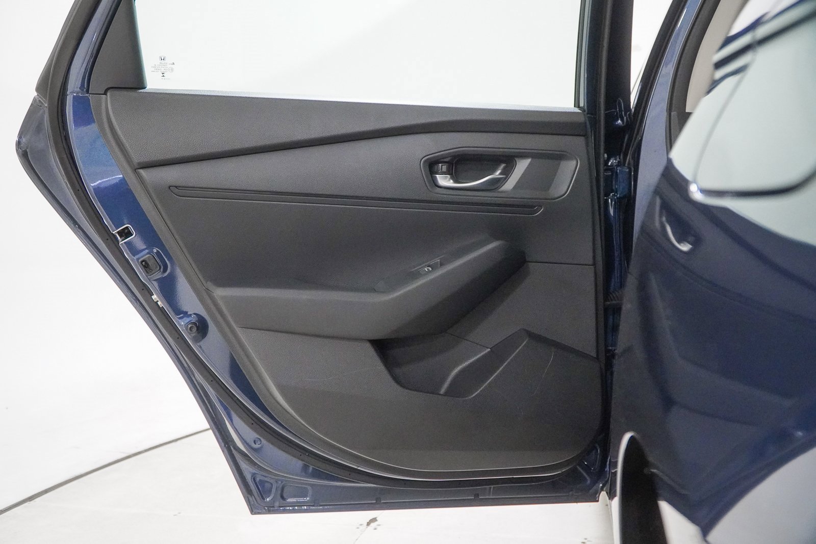 Certified 2025 Honda Accord SE image 40