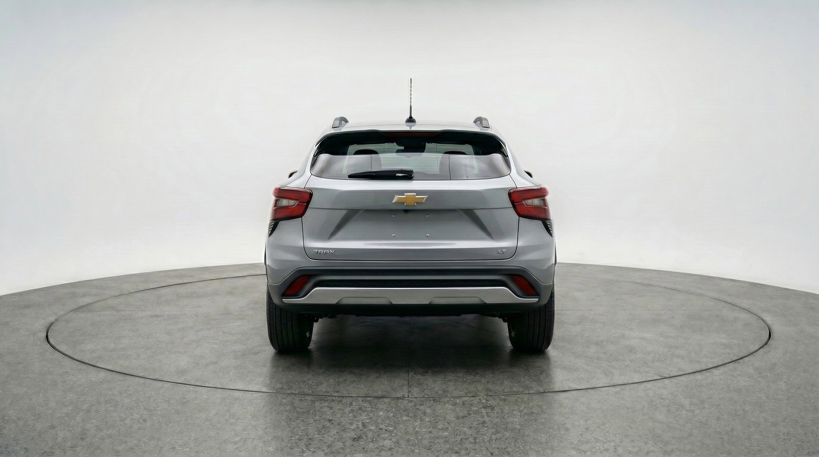 Used 2025 Chevrolet Trax LT FWD image 7