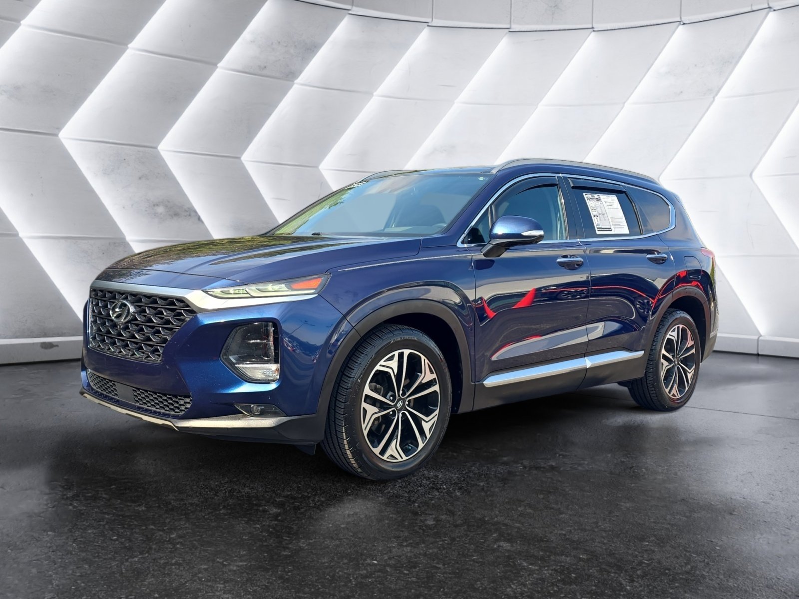 Used 2019 Hyundai Santa Fe FWD image 1