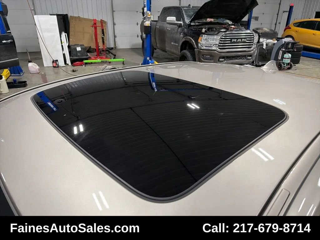 Used 2015 BMW 750Li xDrive 750Li xDrive Sedan 4D image 36