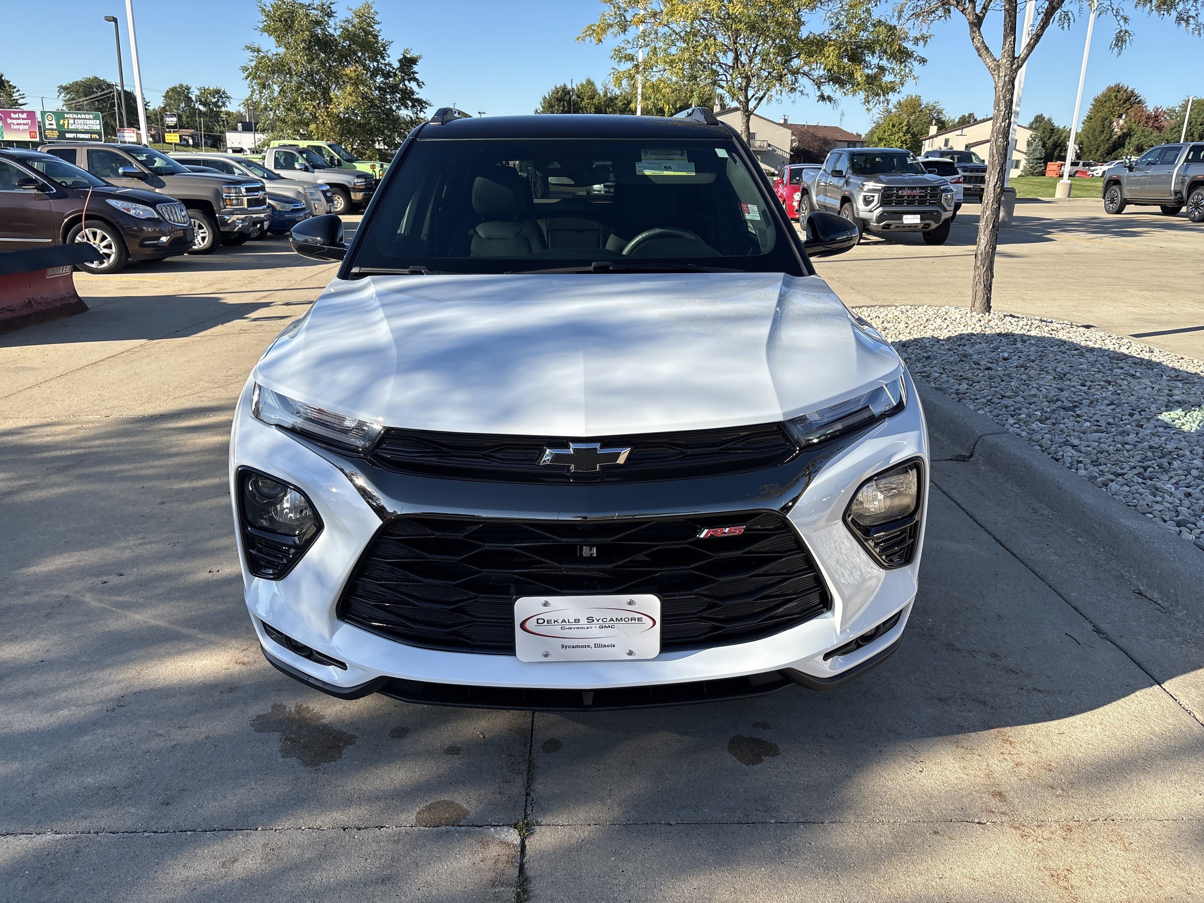 Used 2023 Chevrolet TrailBlazer RS FWD image 8