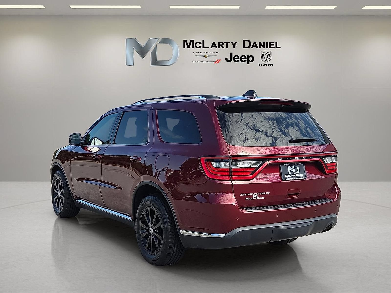 Used 2023 Dodge Durango SXT Launch Edition RWD image 4