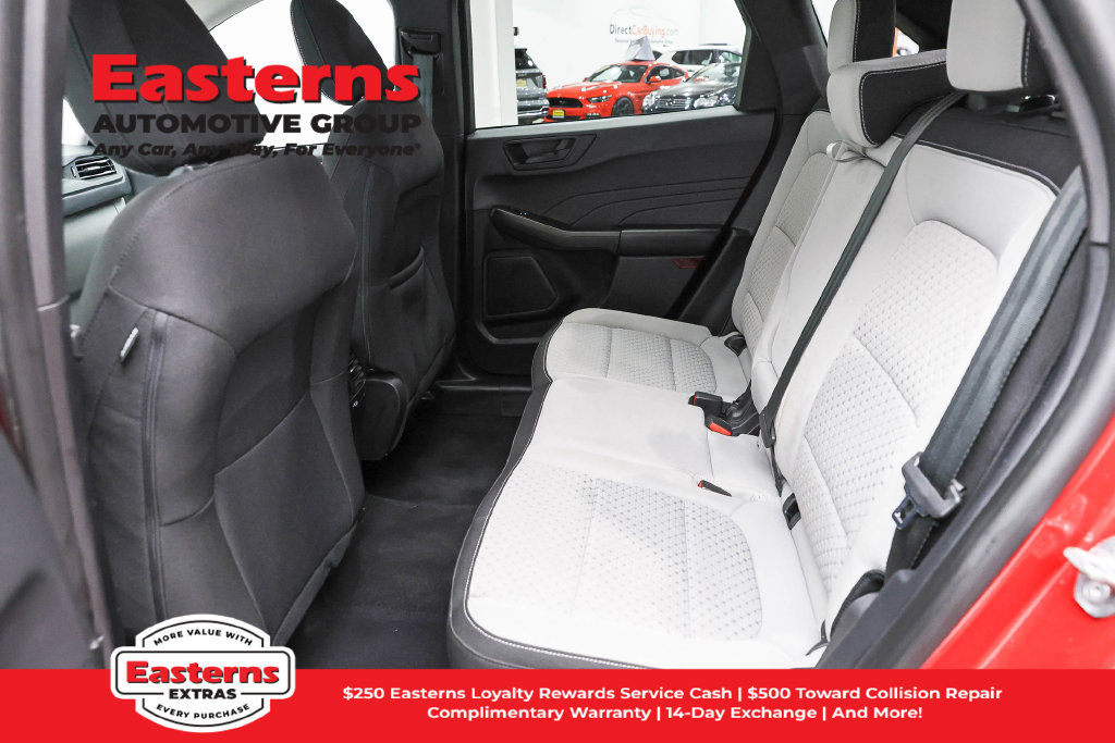 Used 2023 Ford Escape Active AWD/4WD image 23