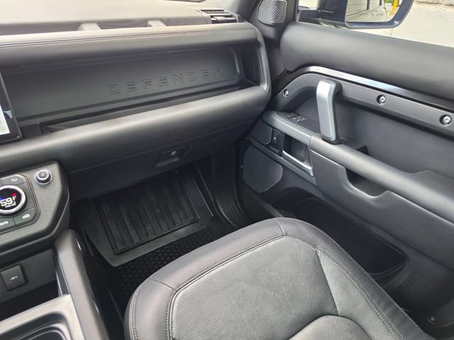 Used 2022 Land Rover Defender 110 X-Dynamic HSE AWD/4WD image 40