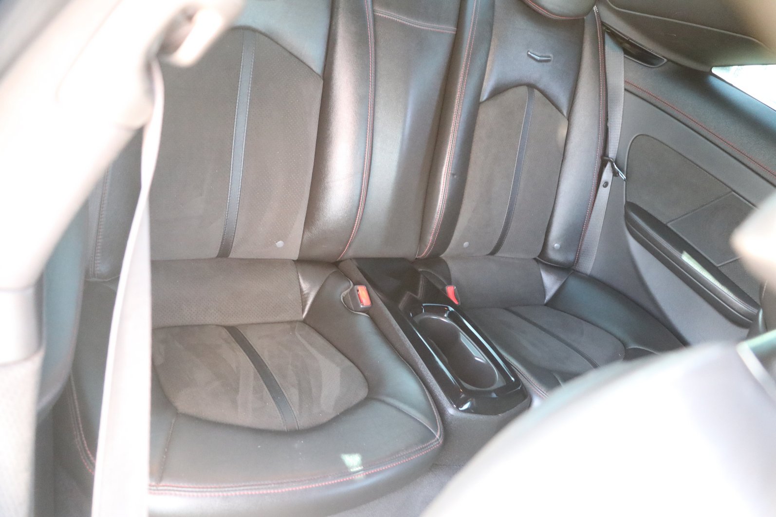 Used 2015 Cadillac CTS V RWD image 27