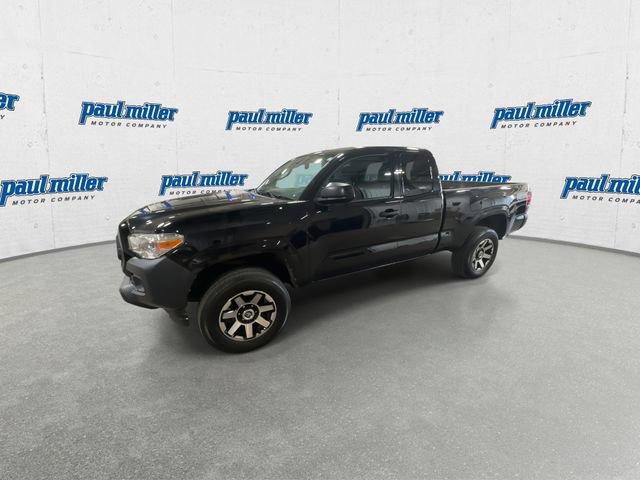Used 2021 Toyota Tacoma SR AWD/4WD image 5