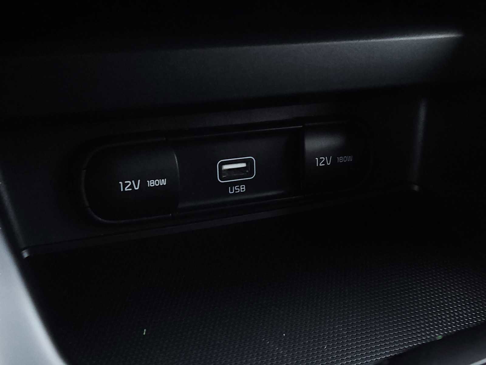 Used 2022 Kia Soul LX image 17