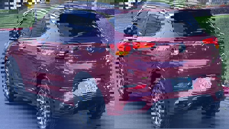 Used 2020 Buick Encore GX Select w/ Sport Touring Package image 7