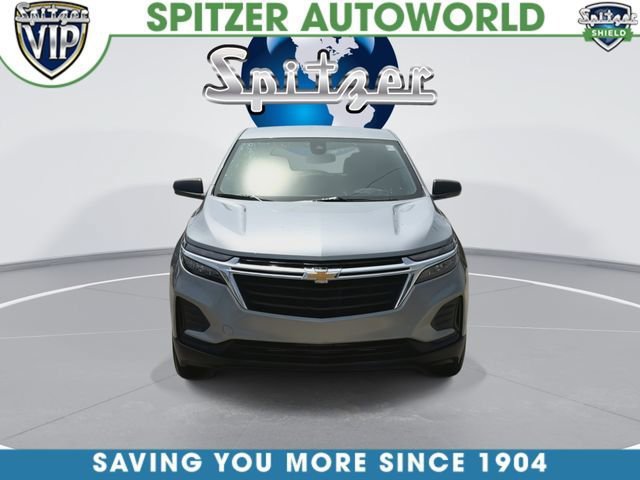 Used 2024 Chevrolet Equinox LS w/ LS Convenience Package FWD image 4