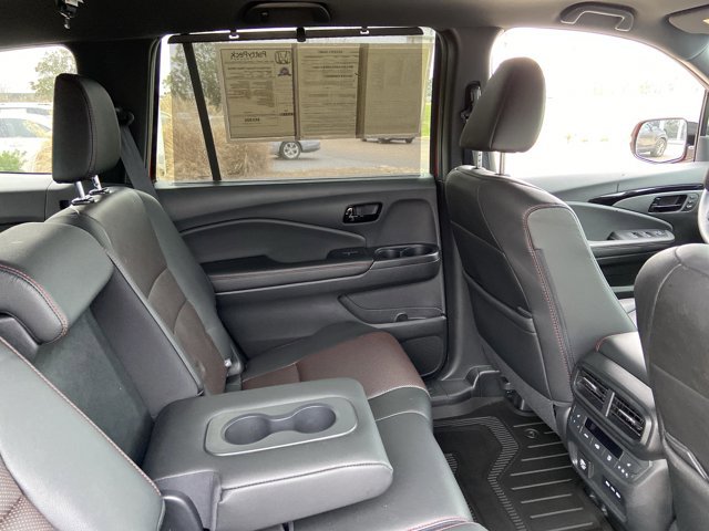 Used 2024 Honda Passport Black Edition image 20