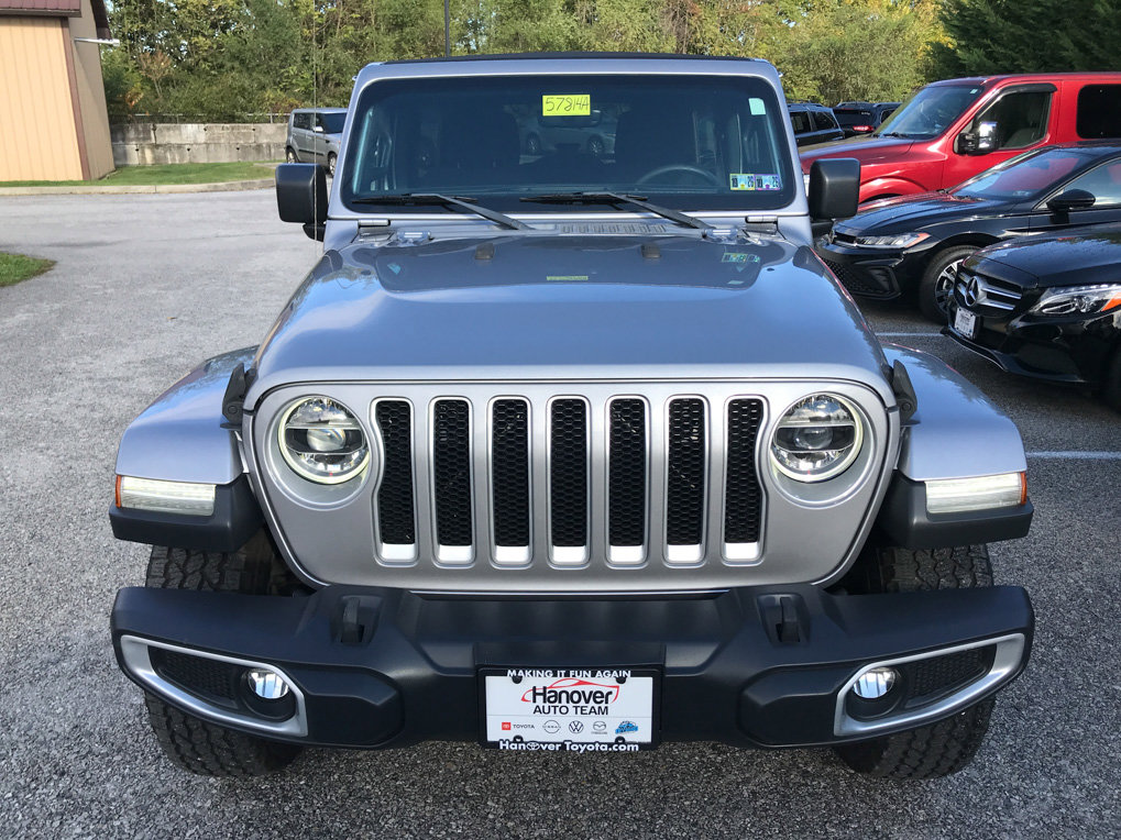 Used 2019 Jeep Wrangler Unlimited Sahara image 3