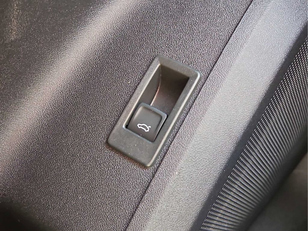 New 2026 Audi Q5 Premium AWD/4WD image 21