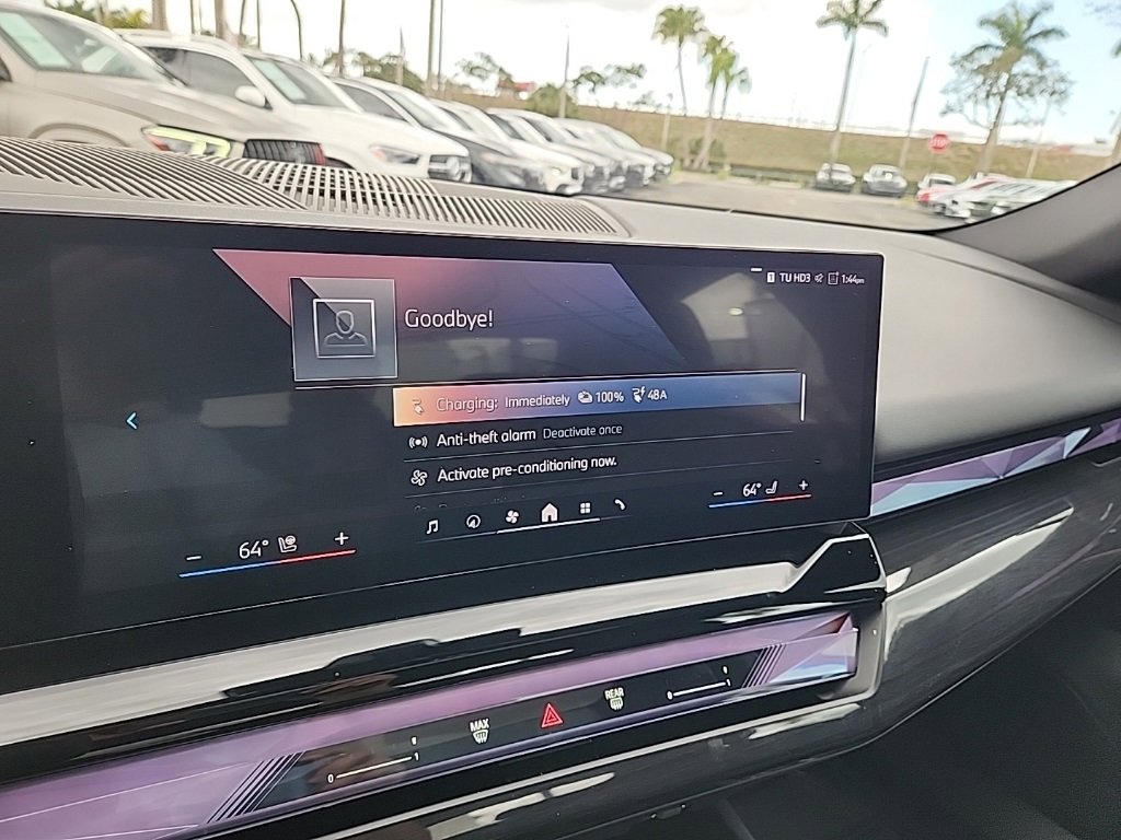 Used 2025 BMW i5 eDrive40i image 30