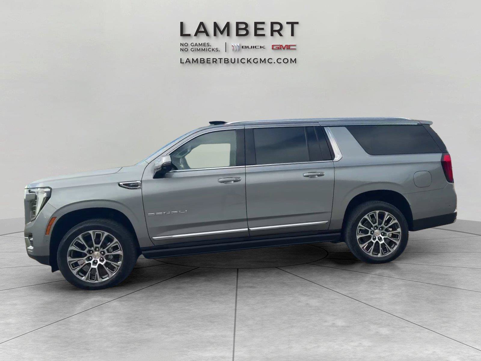 New 2027 GMC Yukon XL Denali w/ Denali Reserve Package AWD/4WD image 2