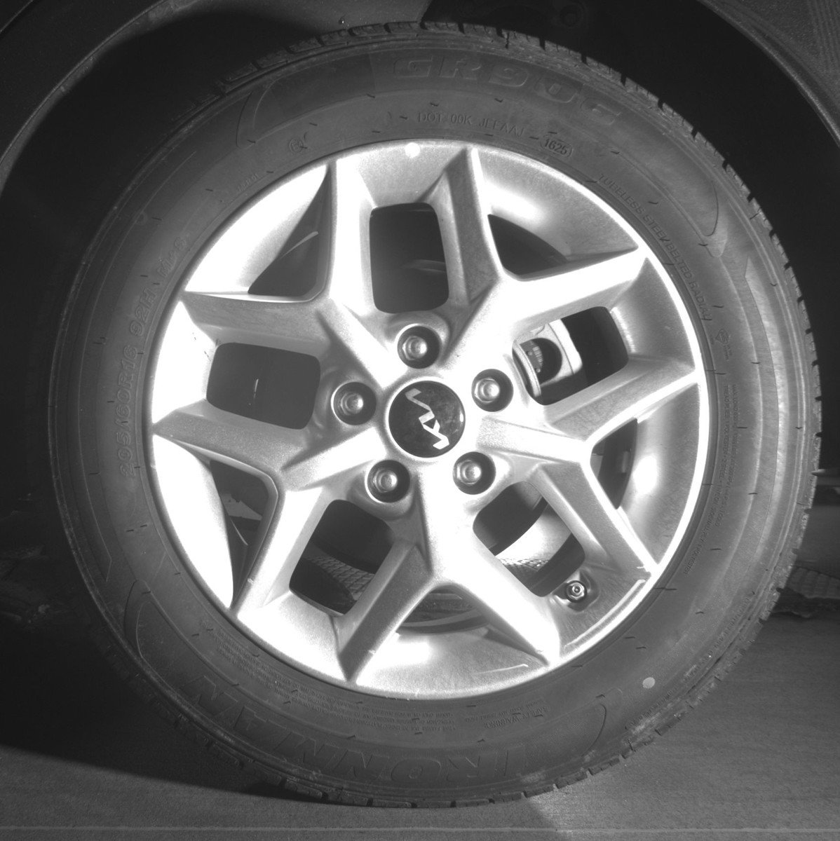 Used 2025 Kia Soul LX w/ LX Technology Package FWD image 14