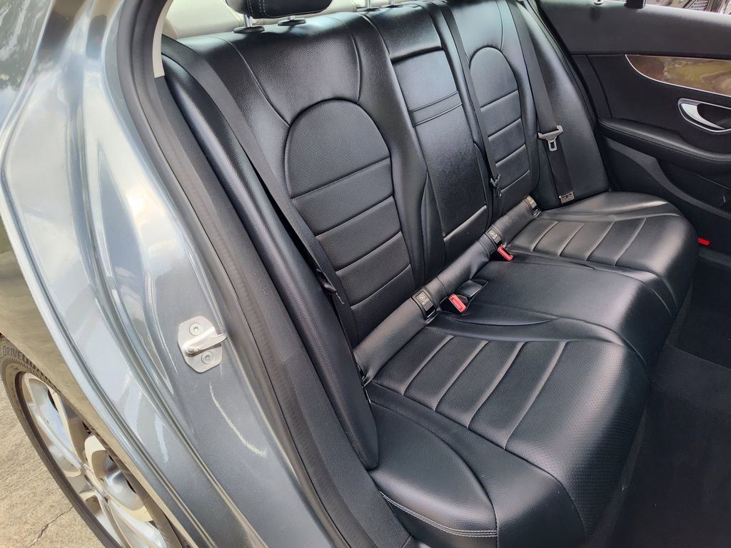 Used 2017 Mercedes-Benz C 300 Sedan image 28