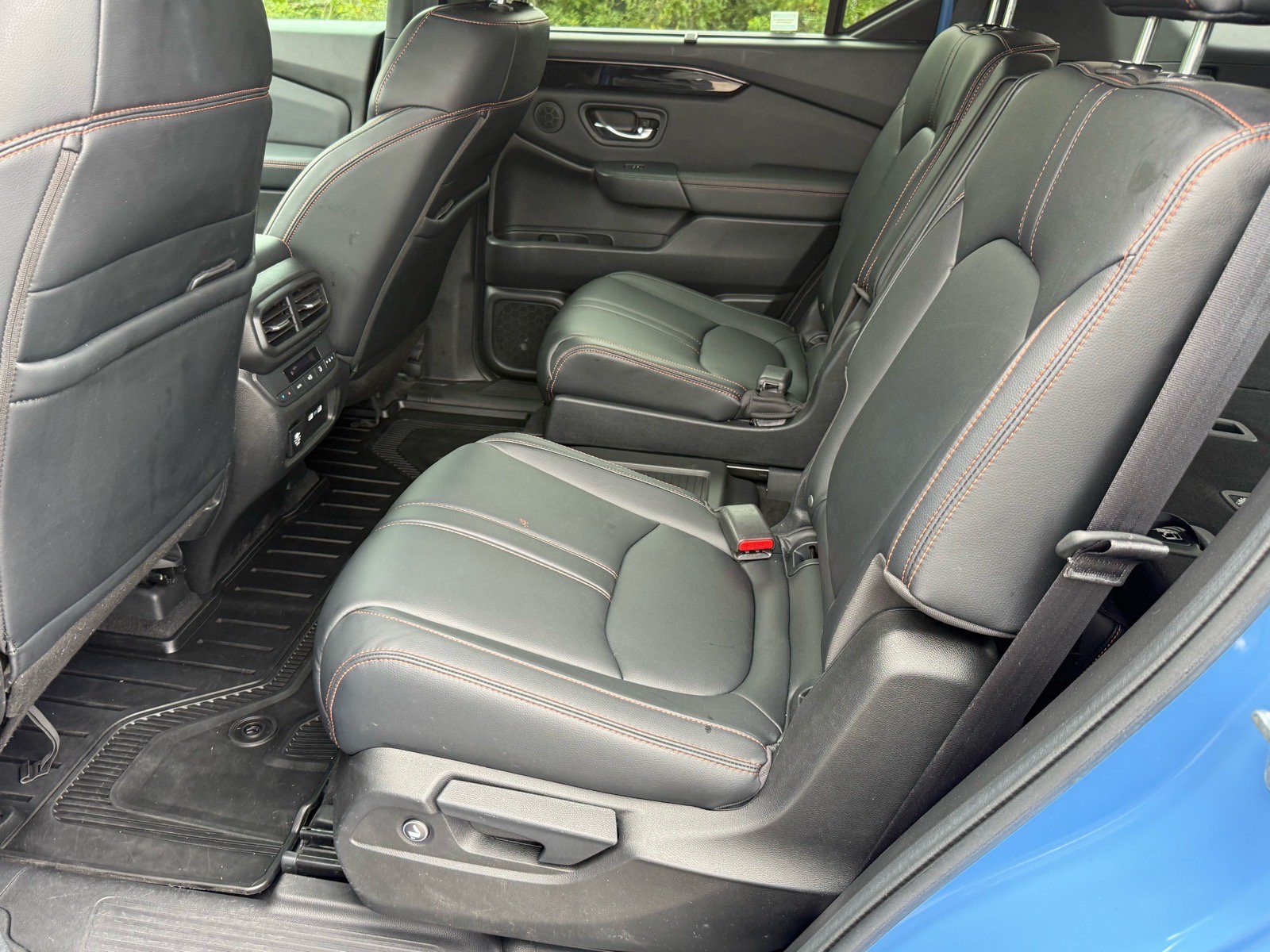Certified 2023 Honda Pilot TrailSport image 14
