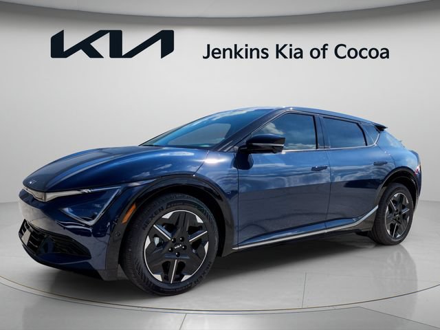 New 2026 Kia EV6 Wind RWD image 9