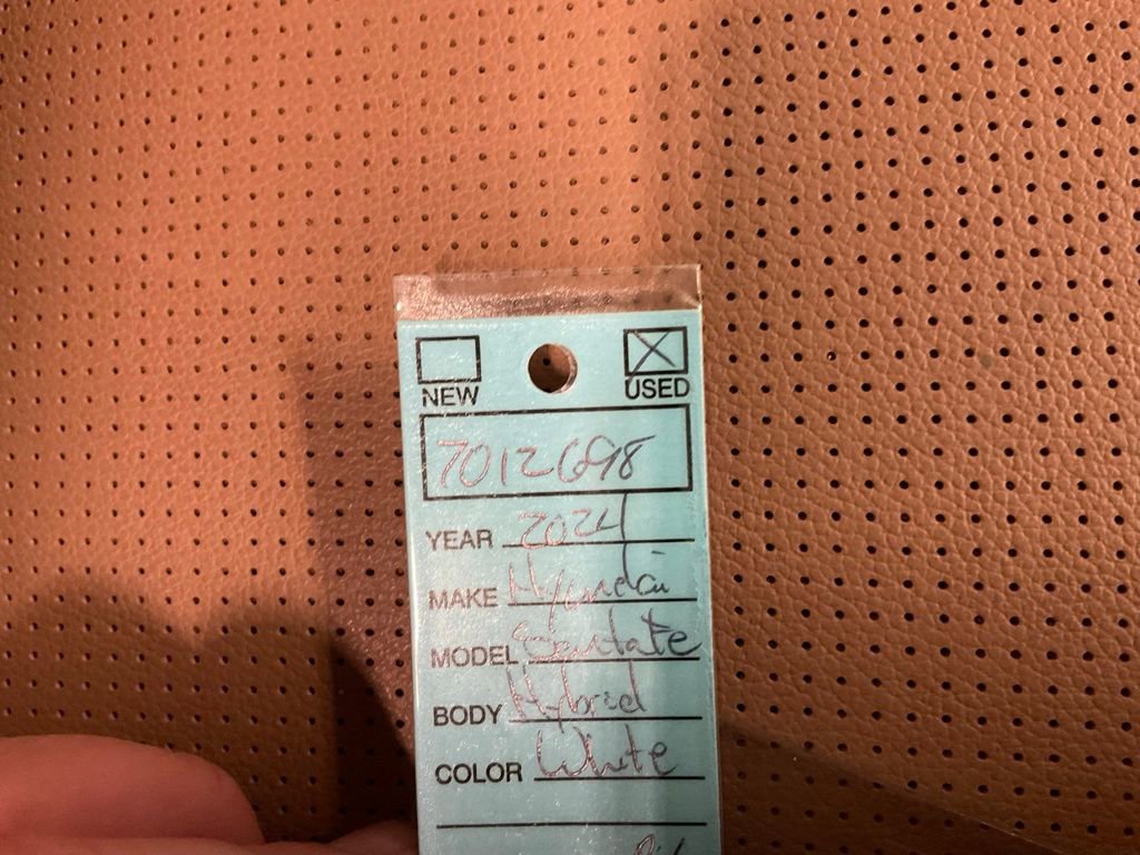 Used 2024 Hyundai Santa Fe Limited image 31