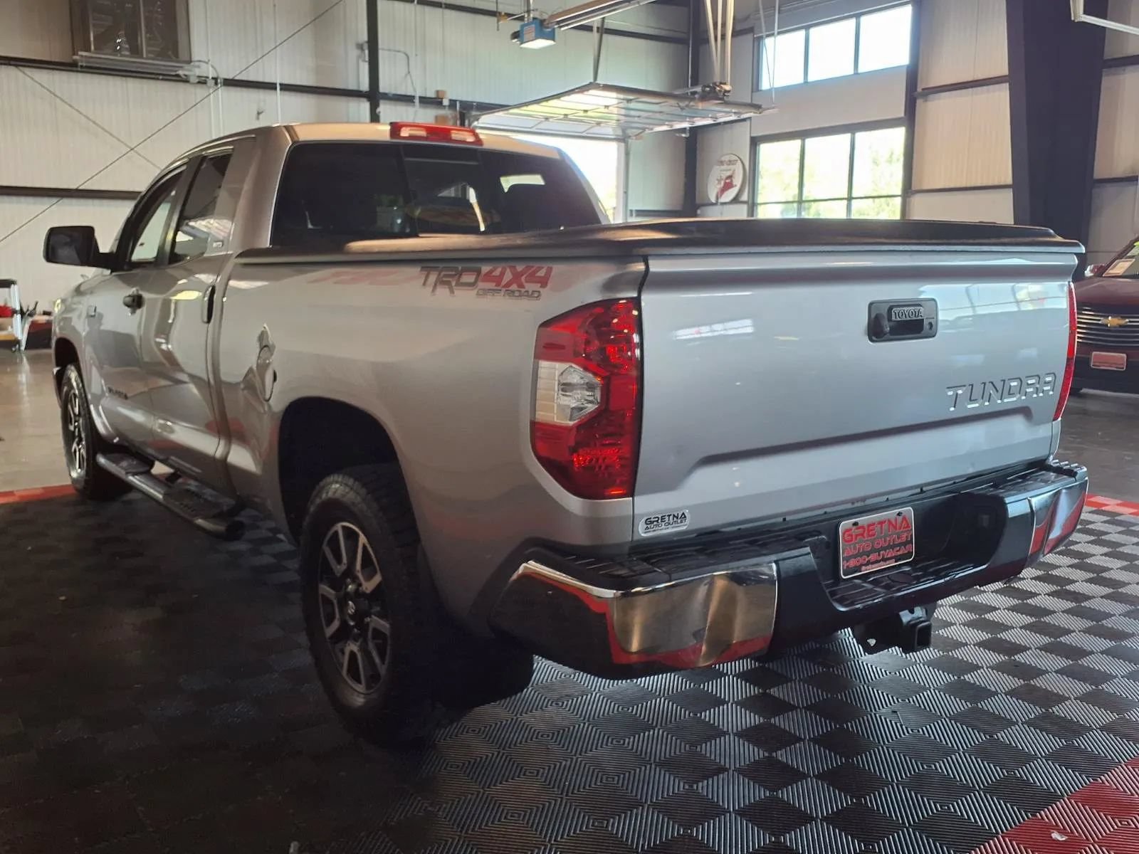 Used 2019 Toyota Tundra SR5 w/ TRD Off Road Package AWD/4WD image 5