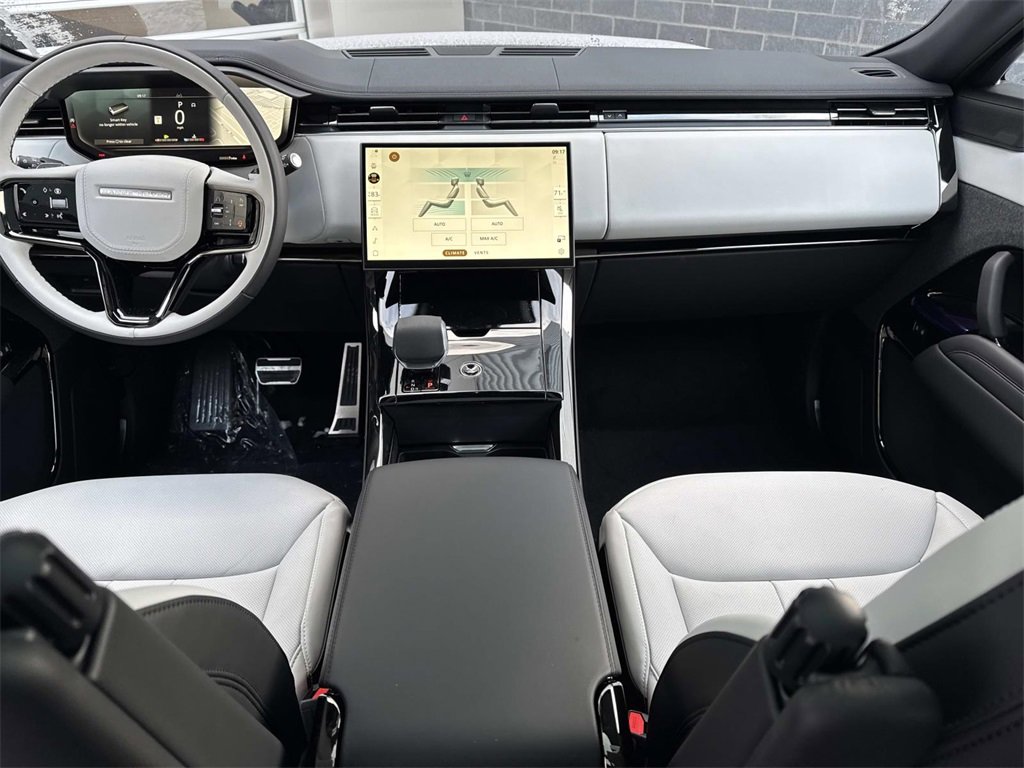 New 2026 Land Rover Range Rover Sport Dynamic SE image 15