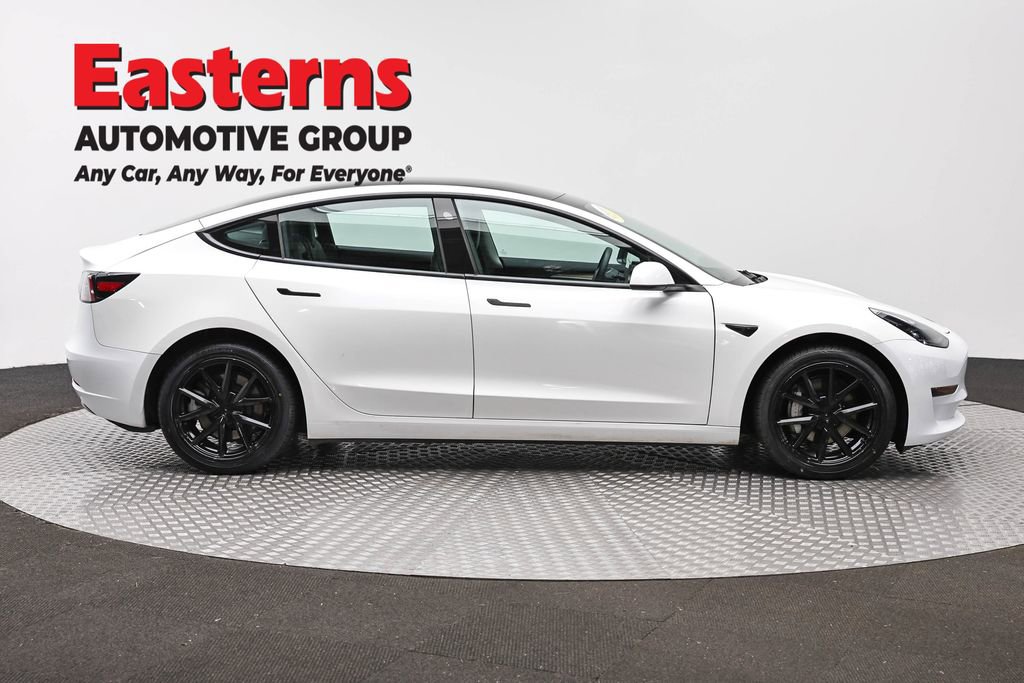 Used 2023 Tesla Model 3 Standard Range RWD image 4