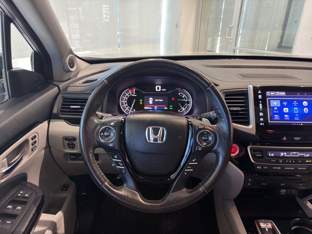 Used 2018 Honda Pilot Elite image 16