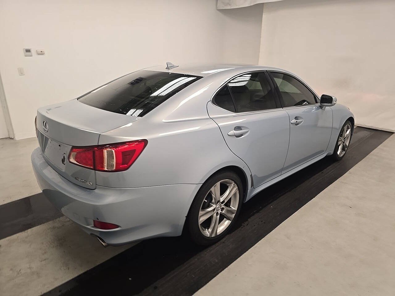 Used 2011 Lexus IS 250 RWD image 2