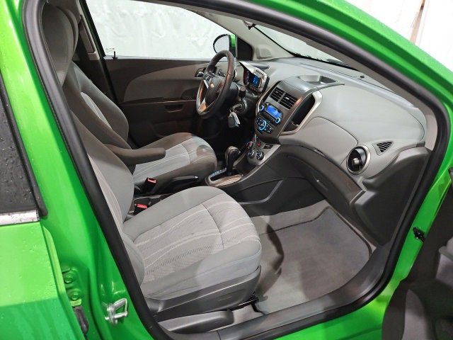 Used 2015 Chevrolet Sonic LT image 14