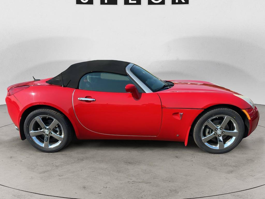 Used 2008 Pontiac Solstice Convertible w/ Premium Package RWD image 5