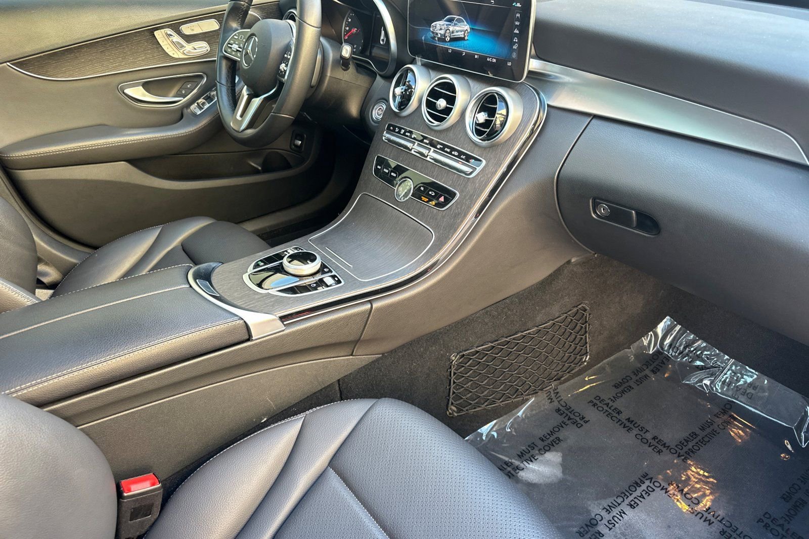 Used 2020 Mercedes-Benz C 300 Sedan image 15