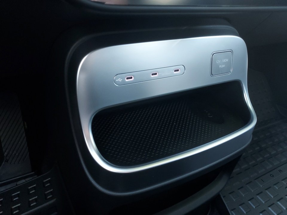 New 2026 Hyundai Ioniq 9 Limited image 27