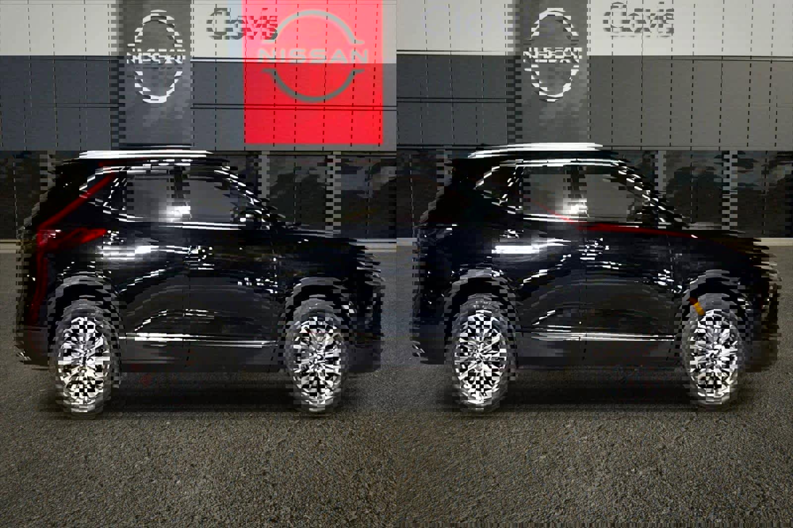 Used 2024 Chevrolet Blazer Premier w/ Enhanced Convenience Package image 9