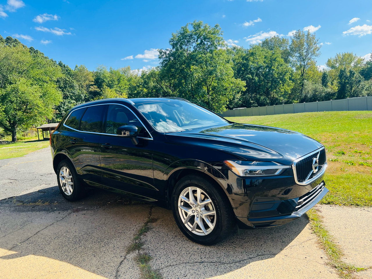 Used 2020 Volvo XC60 T5 Momentum image 8