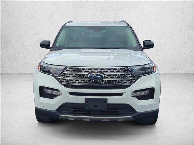 Used 2022 Ford Explorer Limited AWD/4WD image 2
